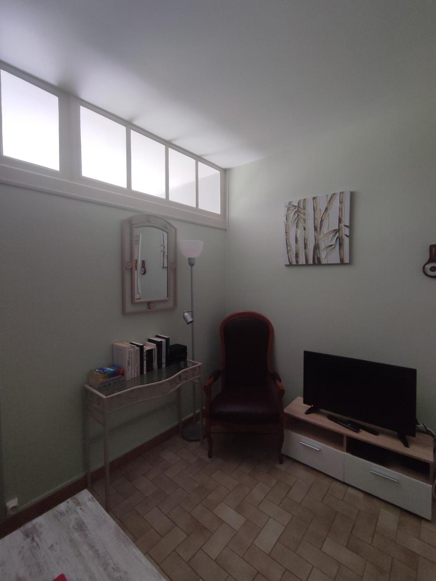 Gite Chez Jeannot Azay-le-Ferron Bagian luar foto